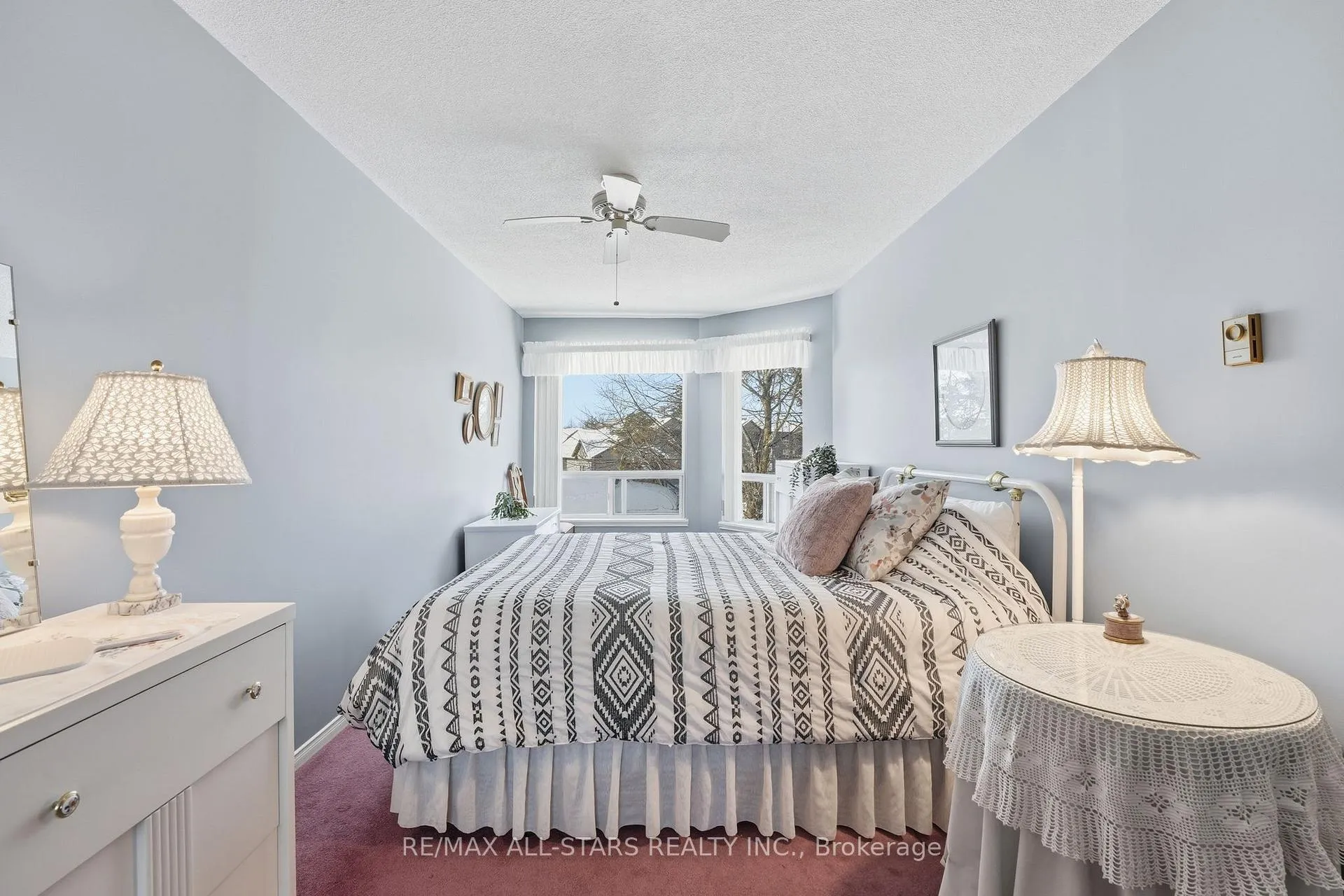 Photo 16 of Unit 301, 111 Grew Boulevard, Georgina, Sutton & Jackson's Point — HOMEH