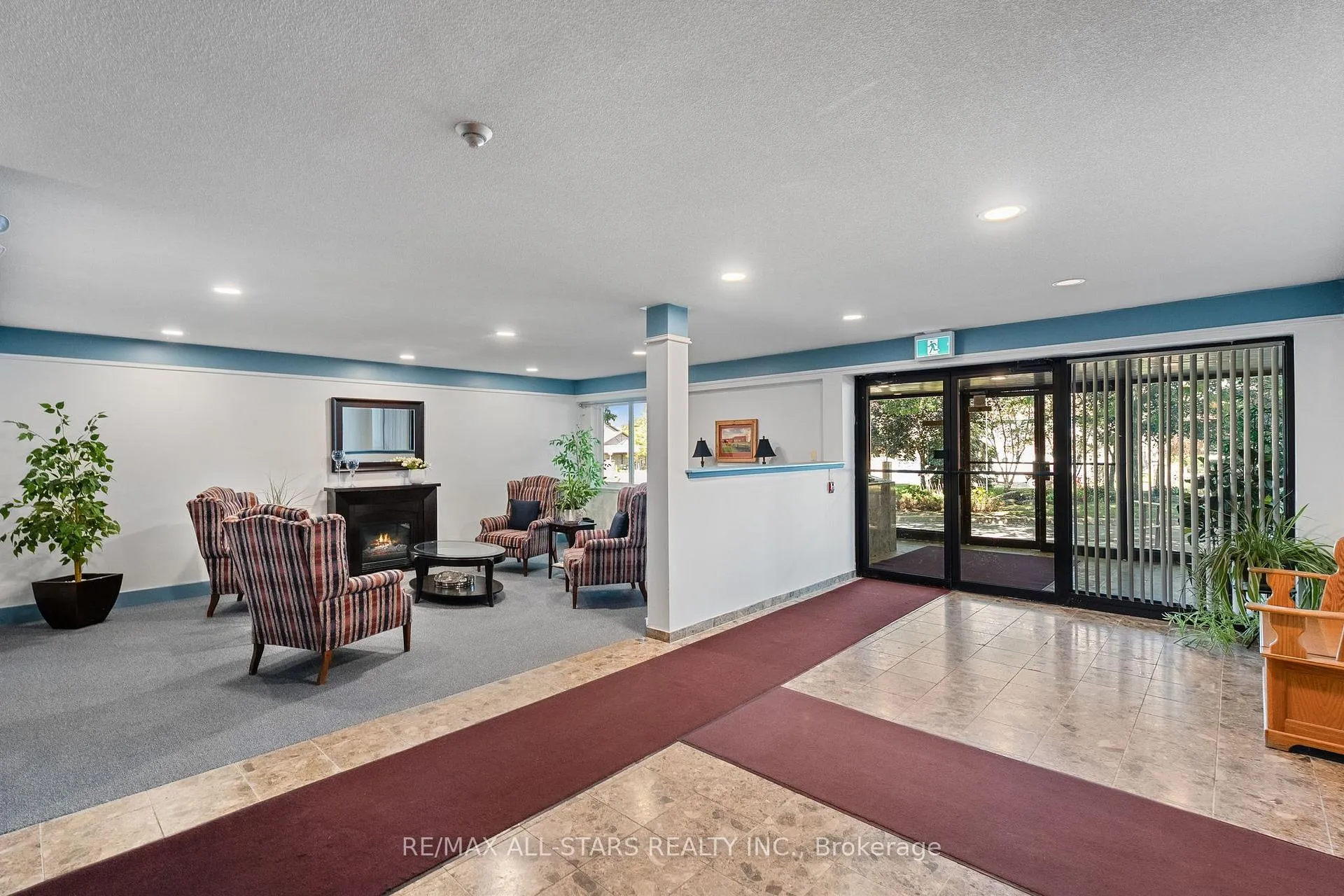 Photo 29 of Unit 301, 111 Grew Boulevard, Georgina, Sutton & Jackson's Point — HOMEH