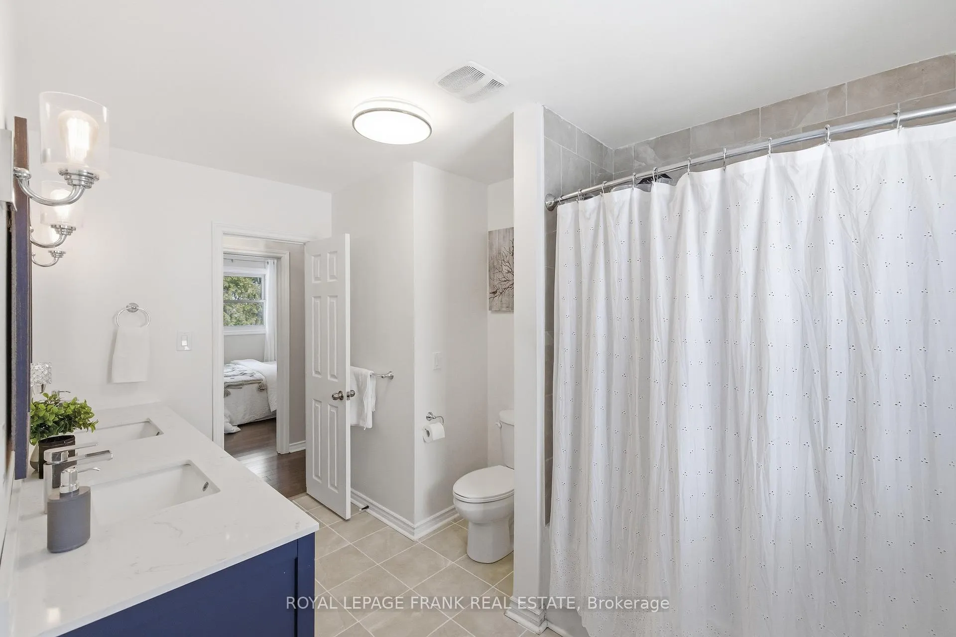 Photo 24 of 579 Queen Street, Scugog, Port Perry — HOMEH