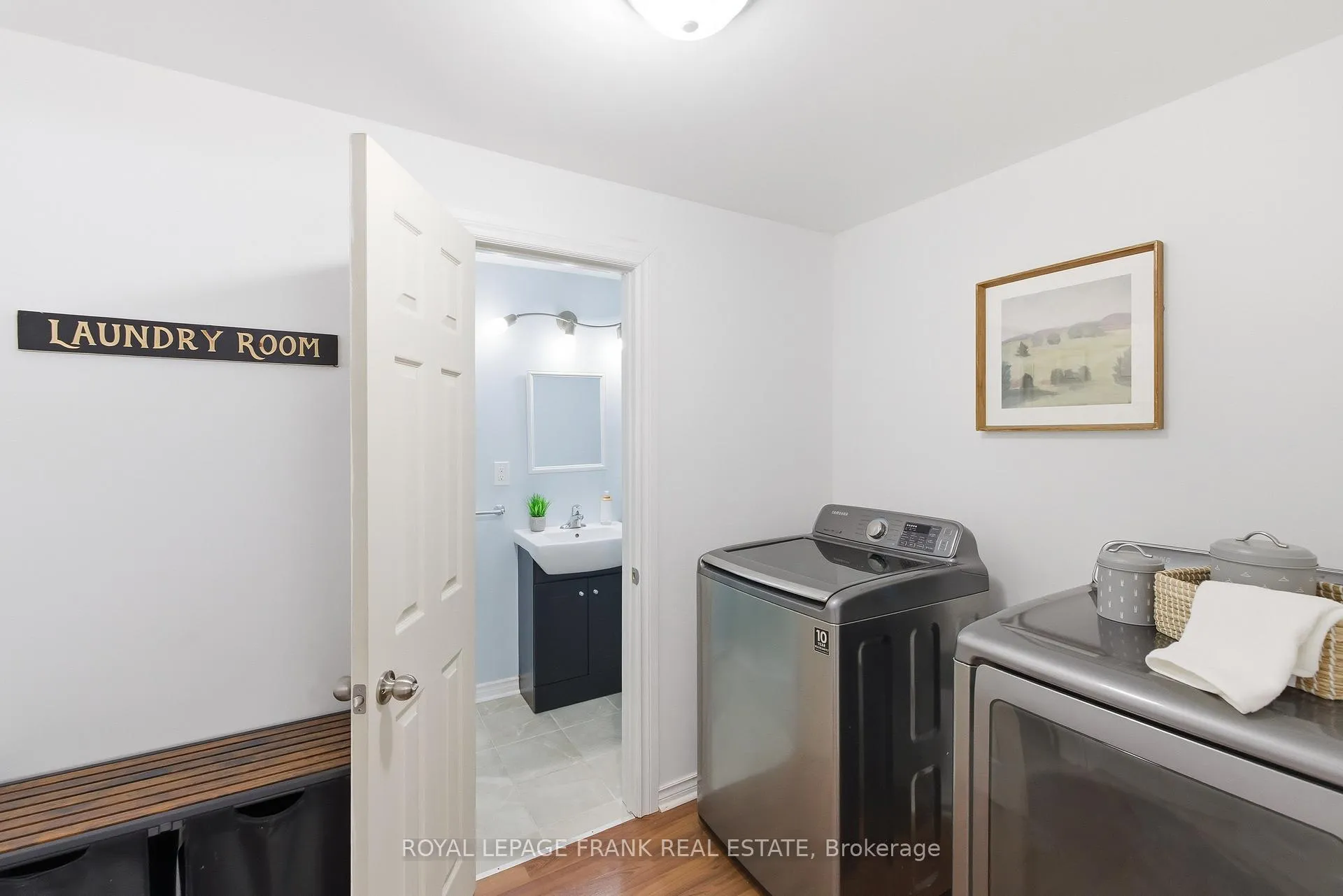 Photo 38 of 579 Queen Street, Scugog, Port Perry — HOMEH