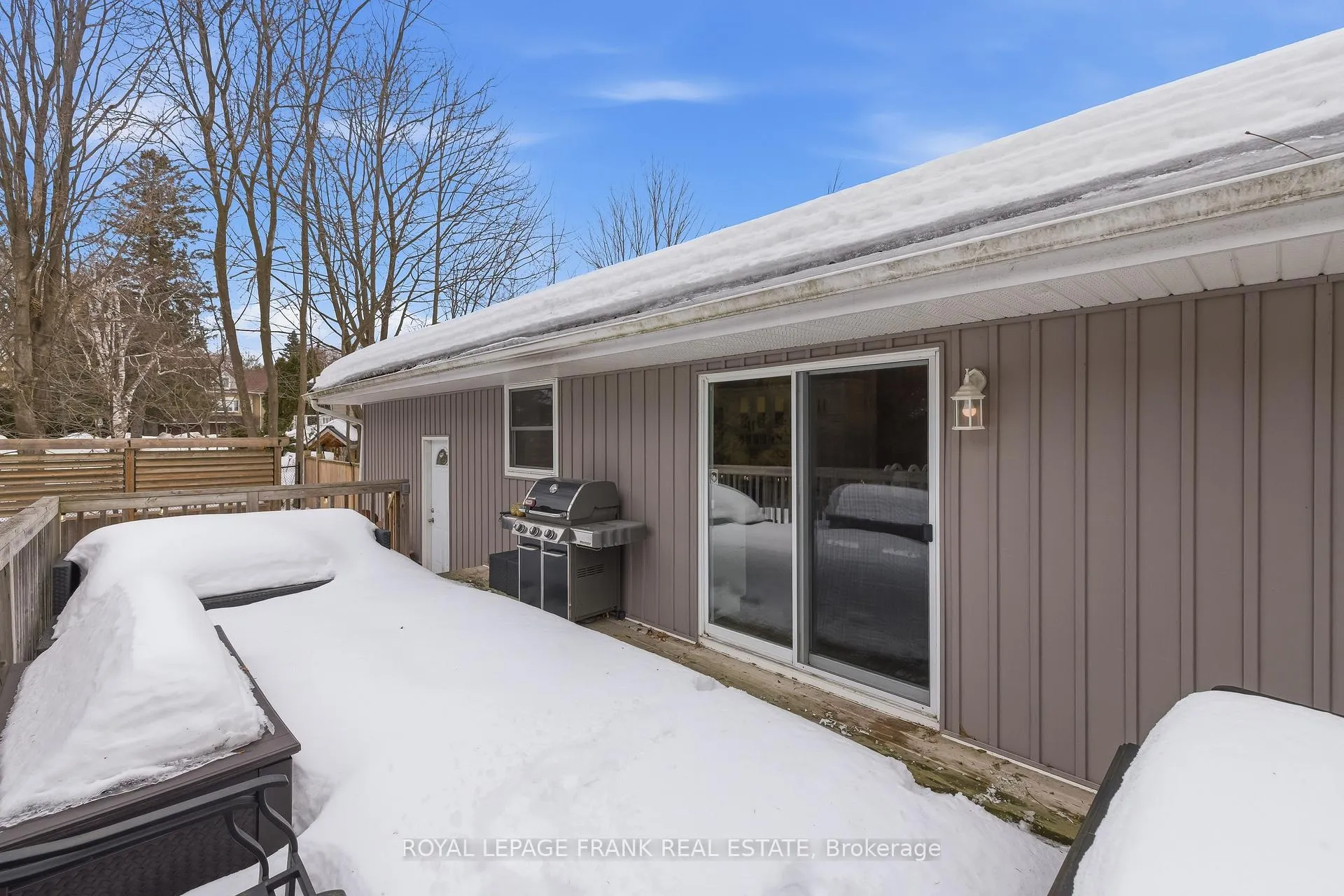 Photo 40 of 579 Queen Street, Scugog, Port Perry — HOMEH