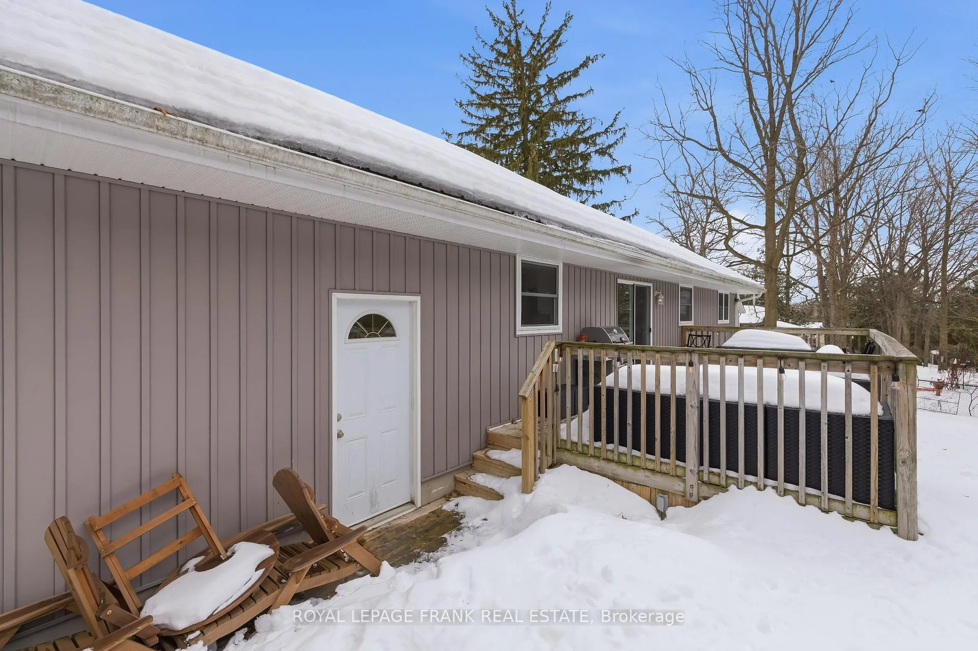 Photo 44 of 579 Queen Street, Scugog, Port Perry — HOMEH