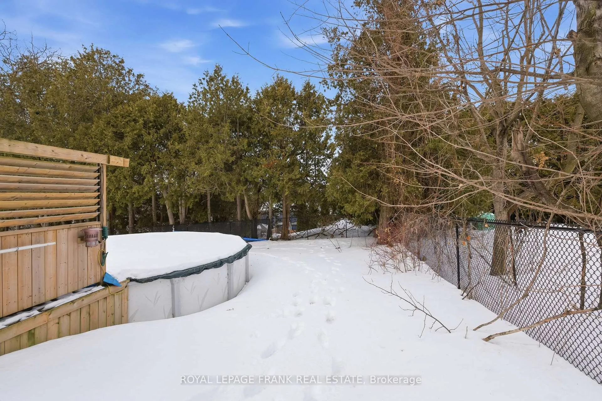 Photo 46 of 579 Queen Street, Scugog, Port Perry — HOMEH