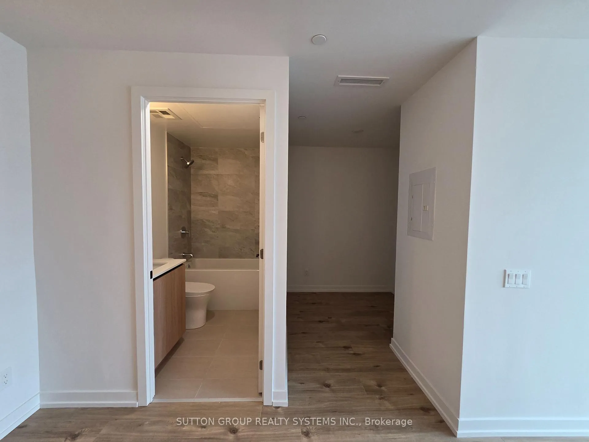Photo 19 of Unit 2905, 35 Parliament Street, Toronto, Waterfront Communities — HOMEH