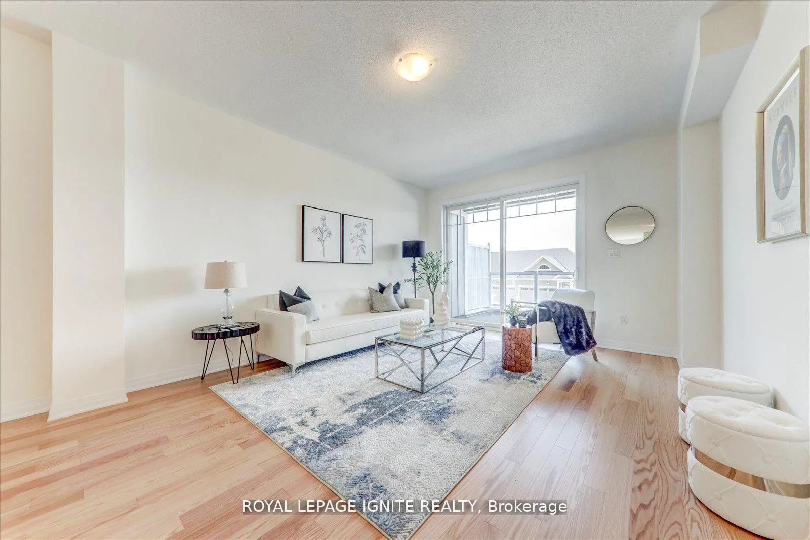 Photo 10 of 544 Hudson Crescent, Midland — HOMEH