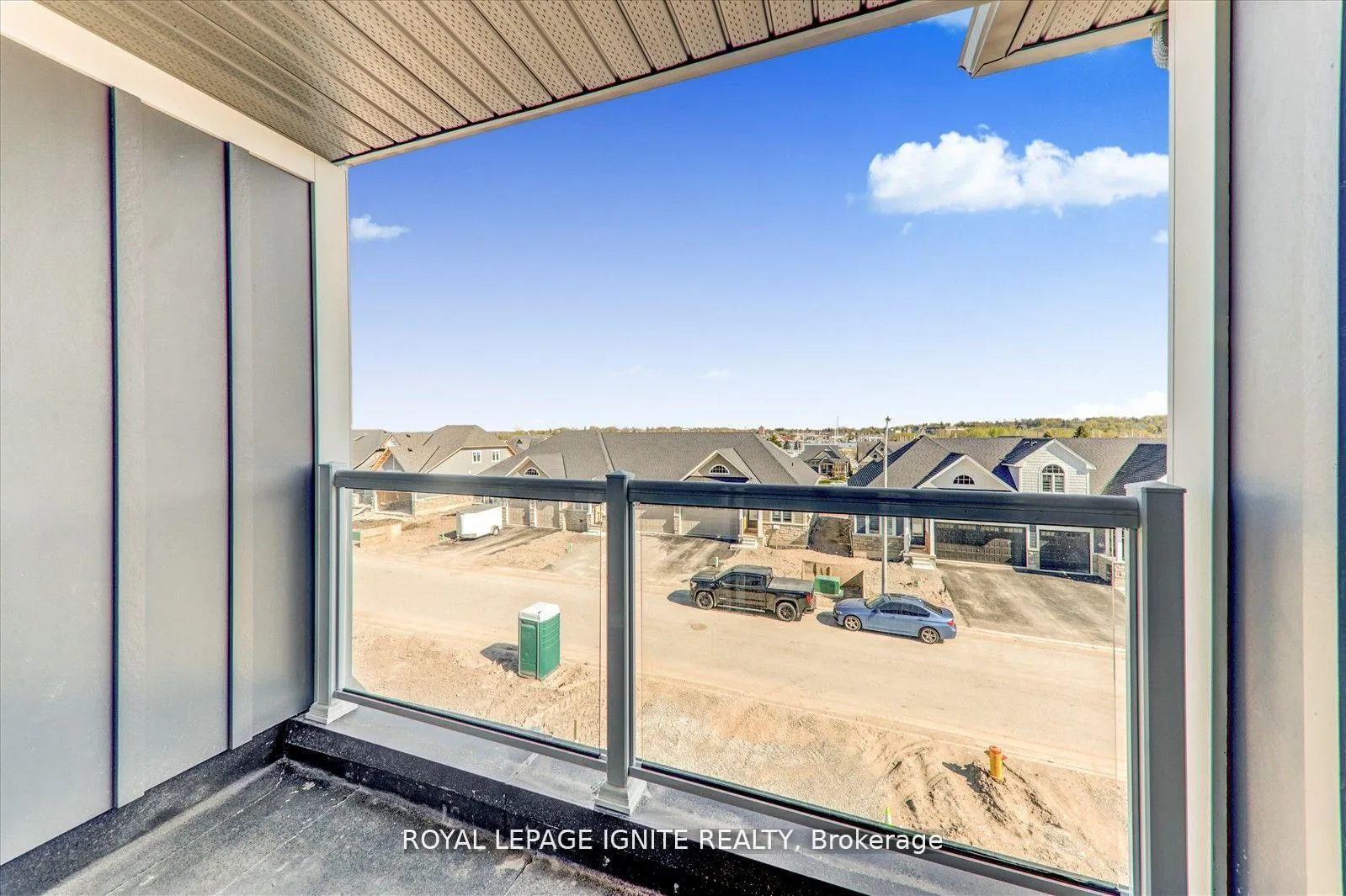 Photo 25 of 544 Hudson Crescent, Midland — HOMEH