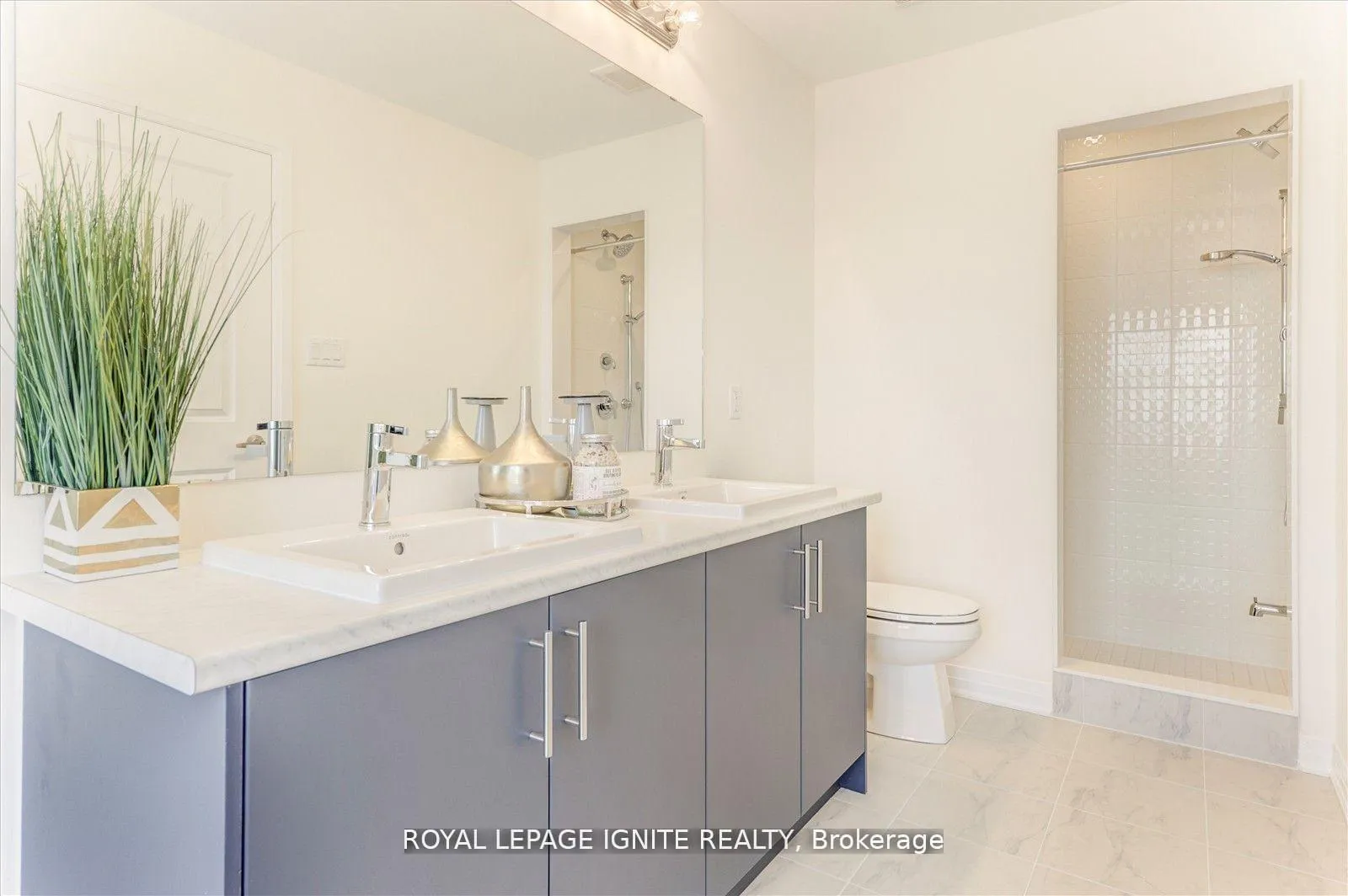 Photo 28 of 544 Hudson Crescent, Midland — HOMEH