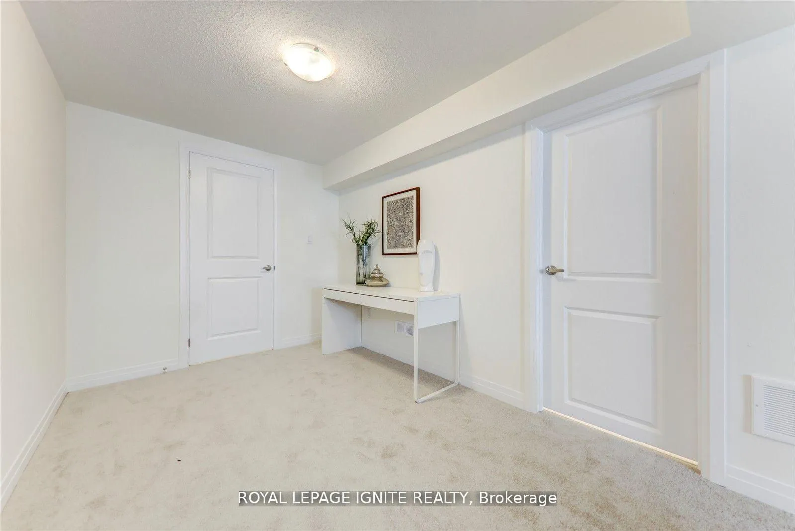 Photo 35 of 544 Hudson Crescent, Midland — HOMEH