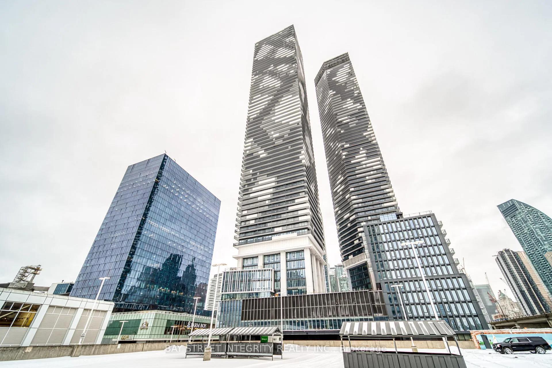 Photo 1 of Unit 2009, 138 Downes Street, Toronto, Waterfront Communities — HOMEH