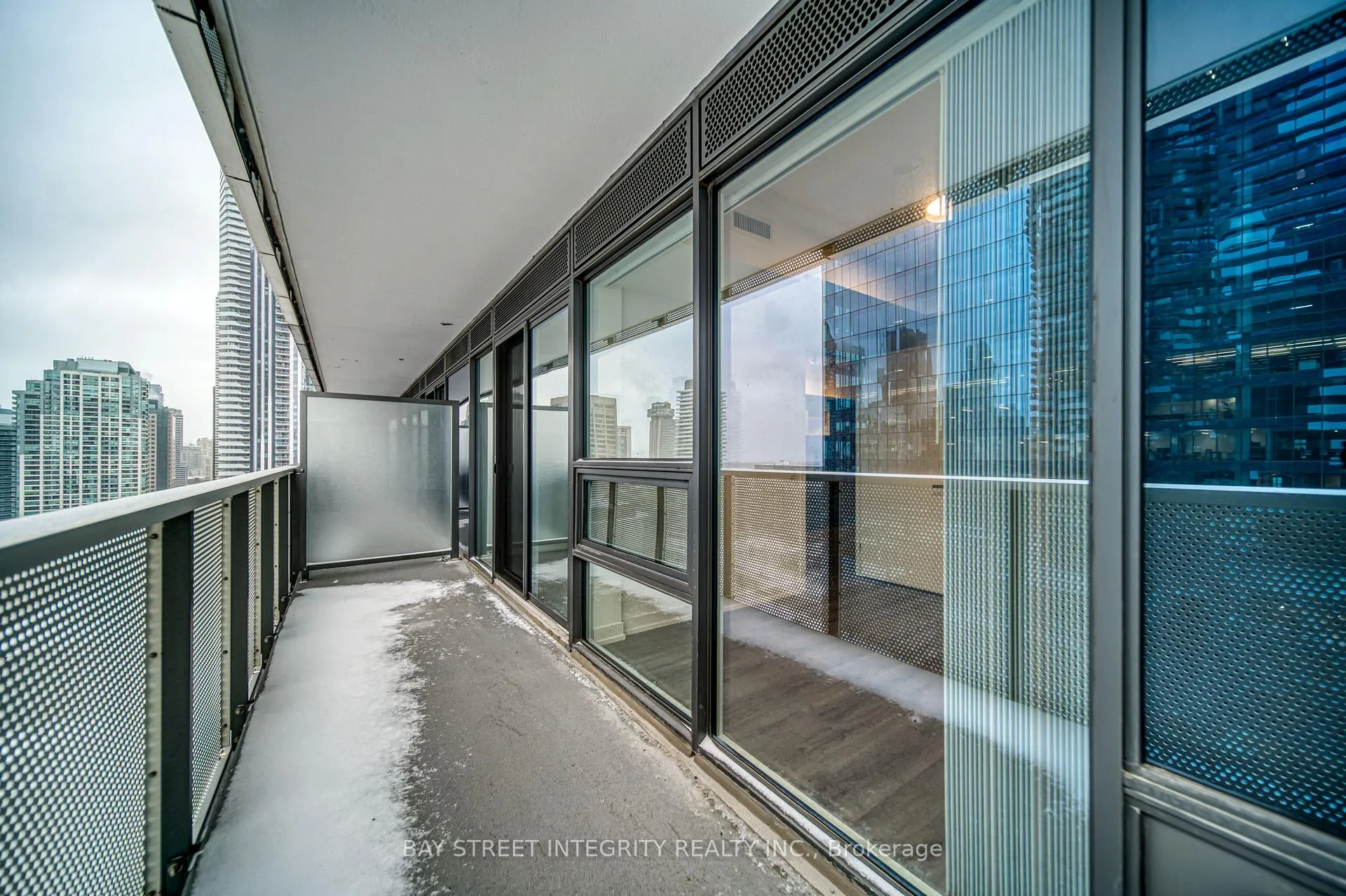 Photo 27 of Unit 2009, 138 Downes Street, Toronto, Waterfront Communities — HOMEH