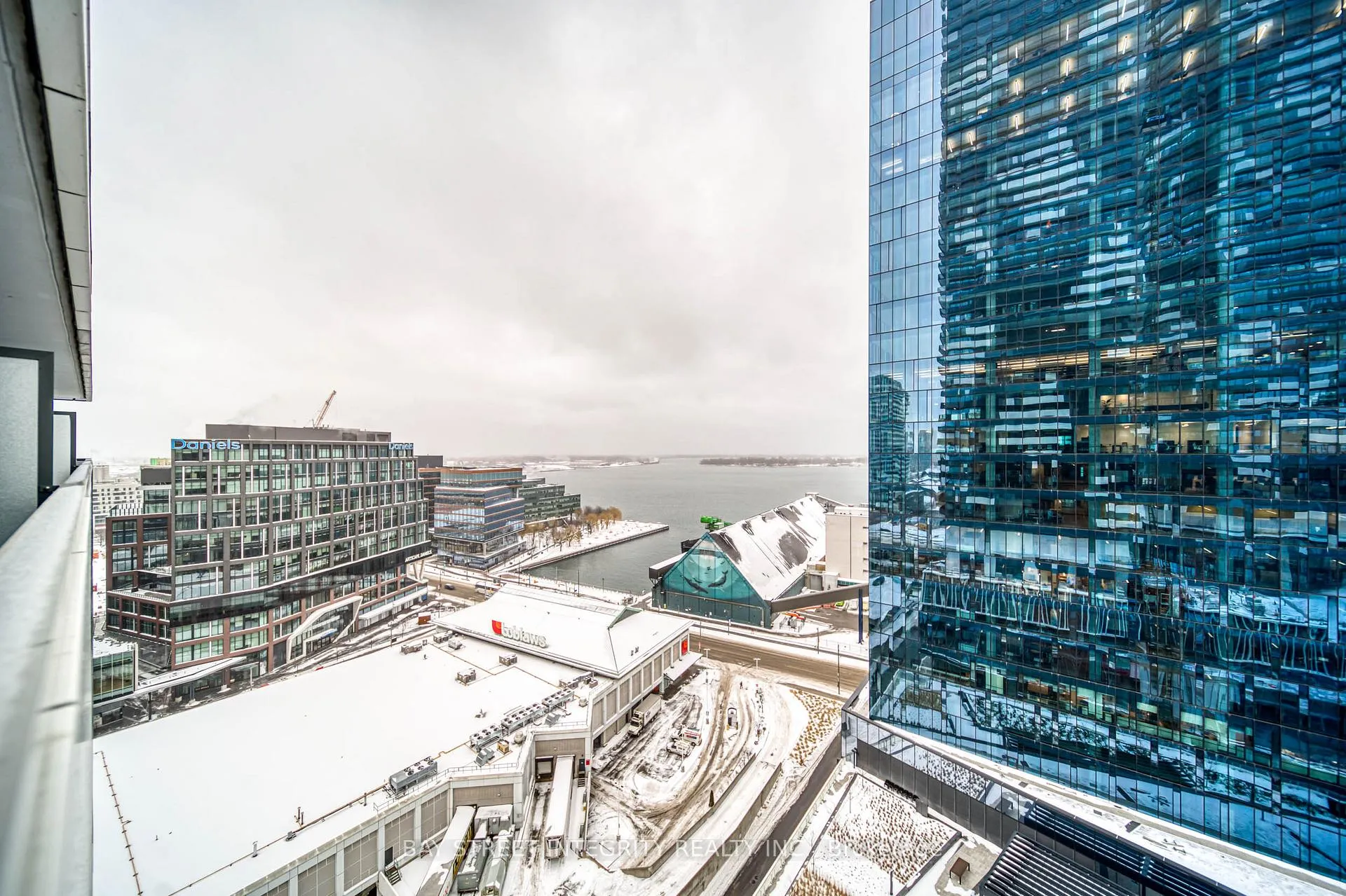 Photo 28 of Unit 2009, 138 Downes Street, Toronto, Waterfront Communities — HOMEH