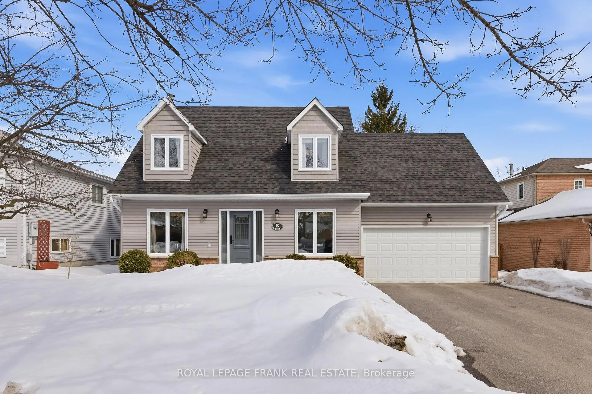 Photo 1 of 3 Mcguire Crescent, Uxbridge — HOMEH