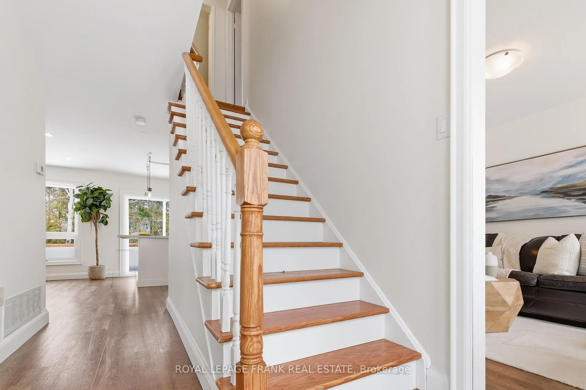 Photo 25 of 3 Mcguire Crescent, Uxbridge — HOMEH