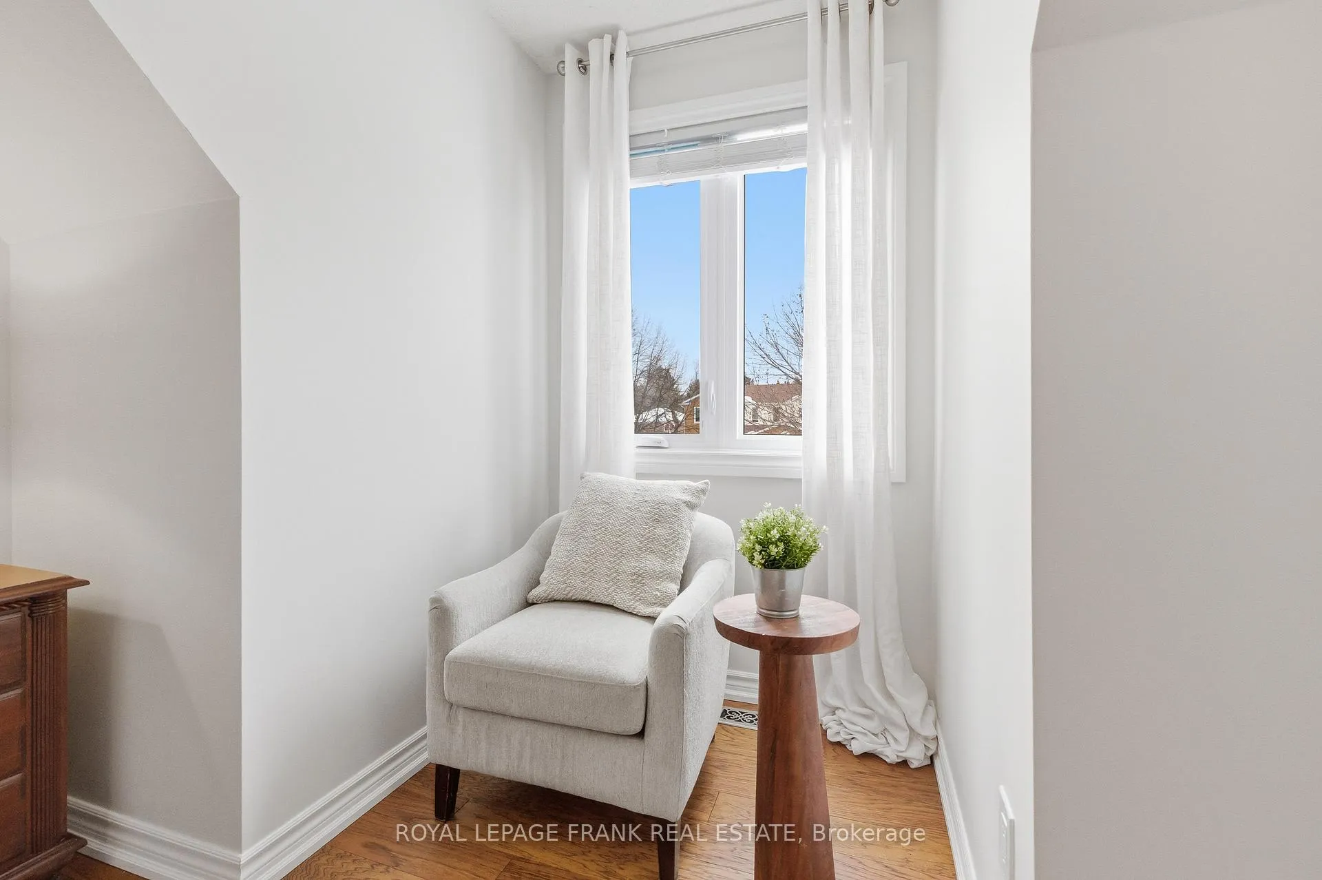 Photo 33 of 3 Mcguire Crescent, Uxbridge — HOMEH