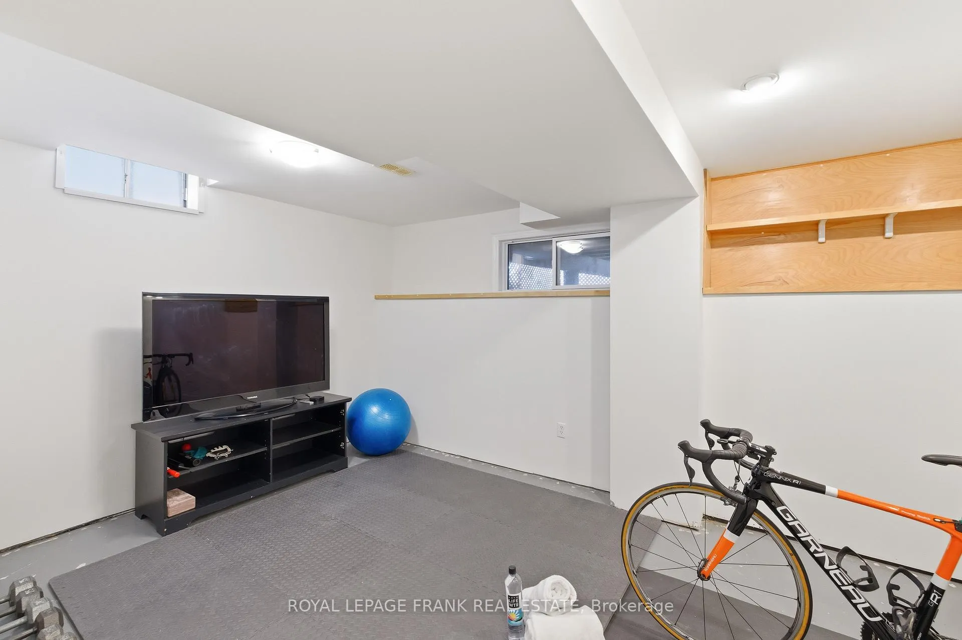 Photo 39 of 3 Mcguire Crescent, Uxbridge — HOMEH