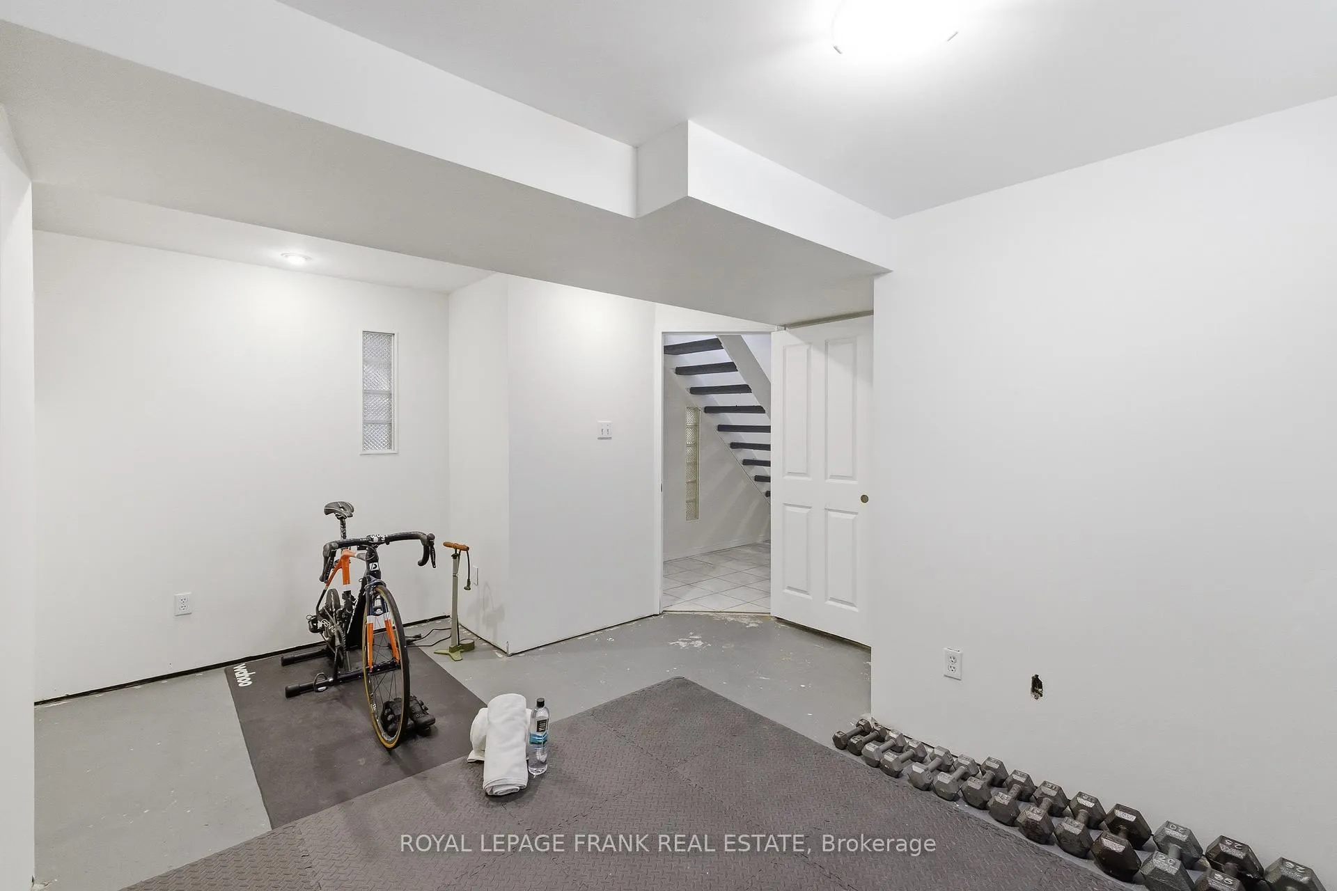 Photo 40 of 3 Mcguire Crescent, Uxbridge — HOMEH