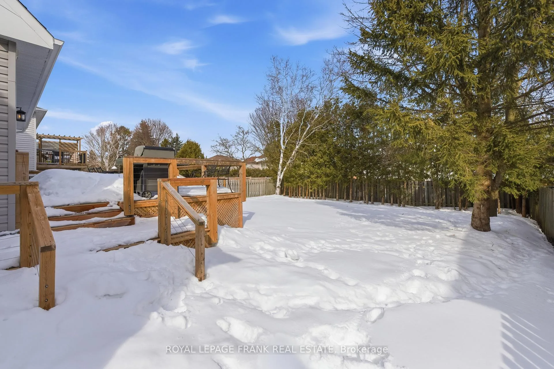 Photo 47 of 3 Mcguire Crescent, Uxbridge — HOMEH