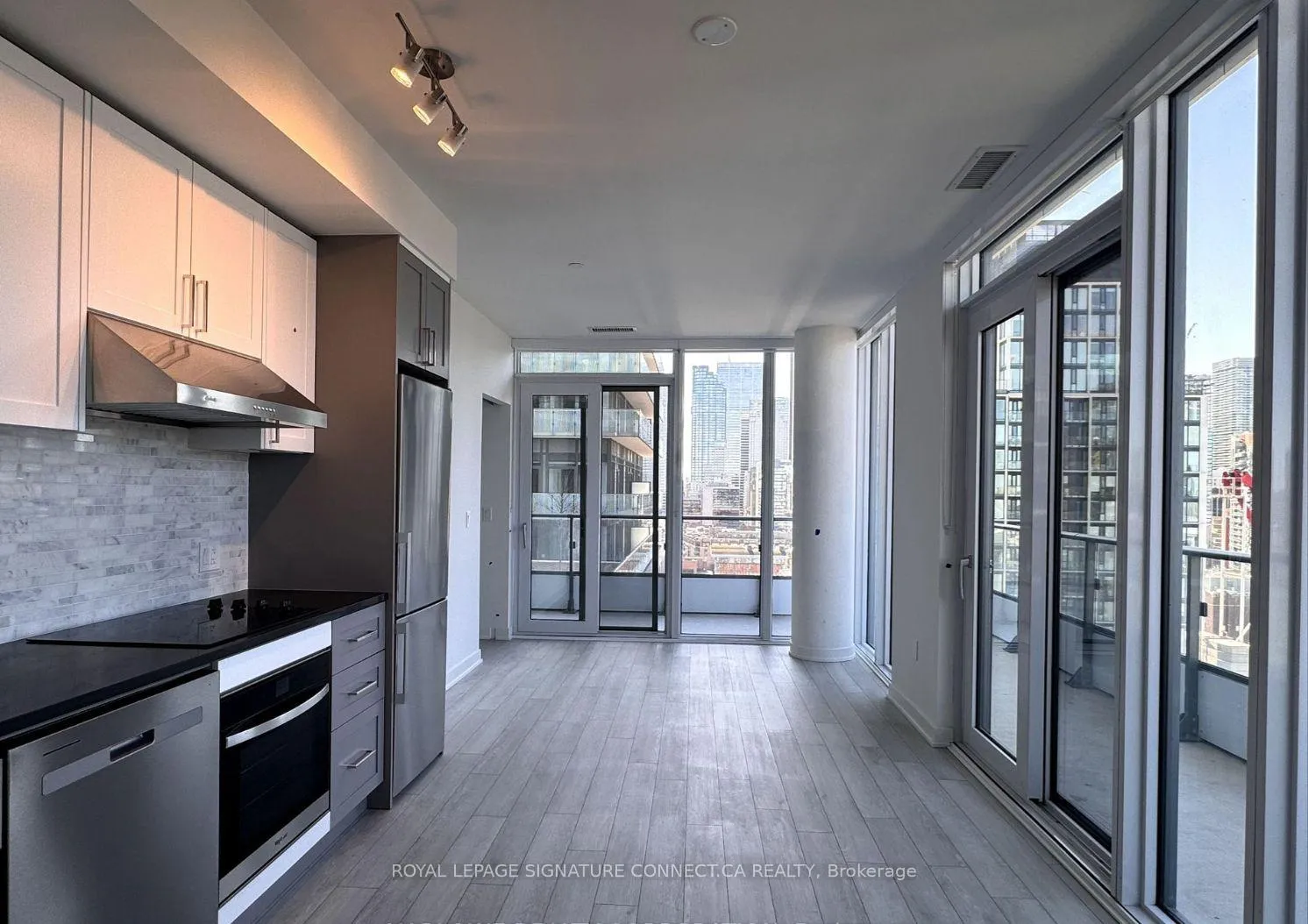 Photo 1 of Unit 1901 E, 70 Princess Street E, Toronto, Waterfront Communities — HOMEH