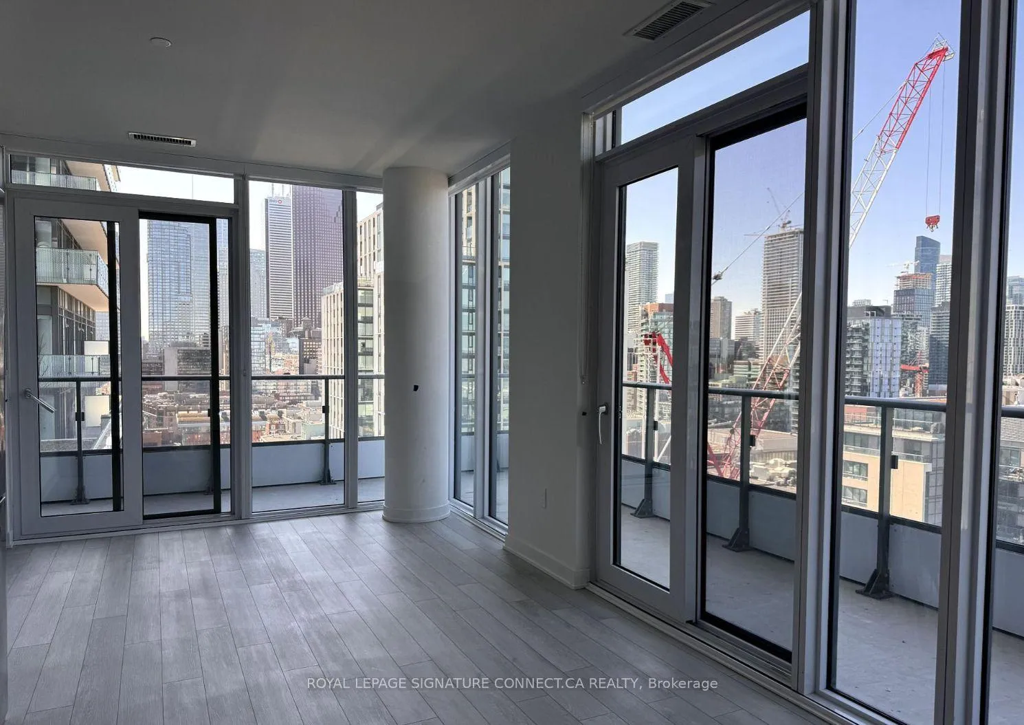 Photo 4 of Unit 1901 E, 70 Princess Street E, Toronto, Waterfront Communities — HOMEH