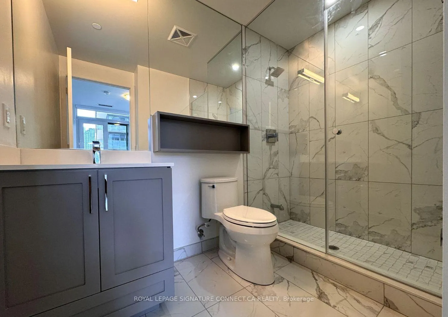 Photo 17 of Unit 1901 E, 70 Princess Street E, Toronto, Waterfront Communities — HOMEH