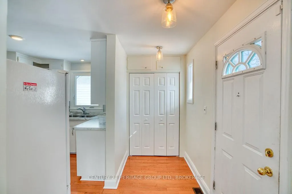 Photo 9 of 68 Brant Avenue, Kingston, East of Sir John A. Blvd — HOMEH