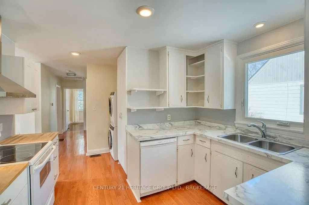 Photo 10 of 68 Brant Avenue, Kingston, East of Sir John A. Blvd — HOMEH