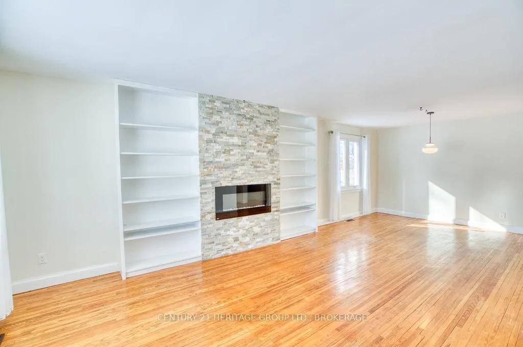 Photo 18 of 68 Brant Avenue, Kingston, East of Sir John A. Blvd — HOMEH