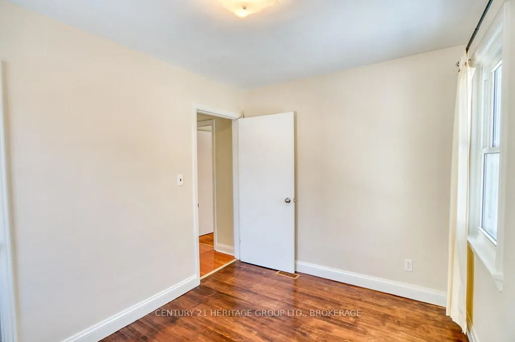 Photo 26 of 68 Brant Avenue, Kingston, East of Sir John A. Blvd — HOMEH
