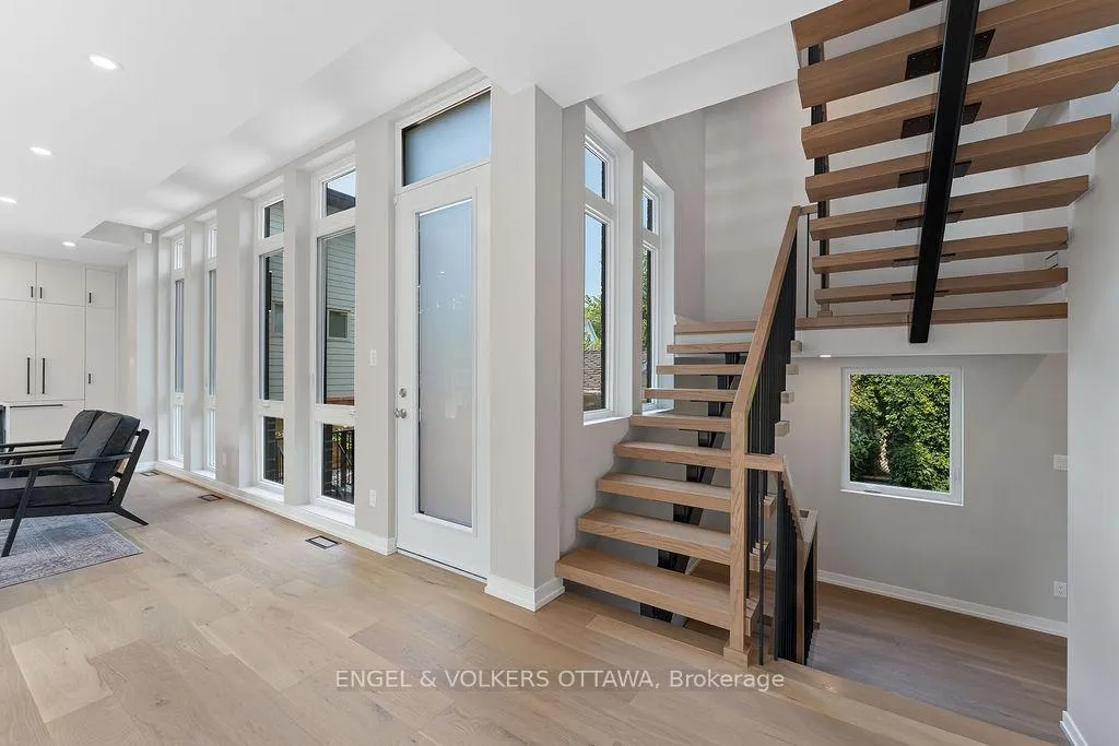 Photo 16 of 261 Dovercourt Avenue, Ottawa, Westboro/Hampton Park — HOMEH