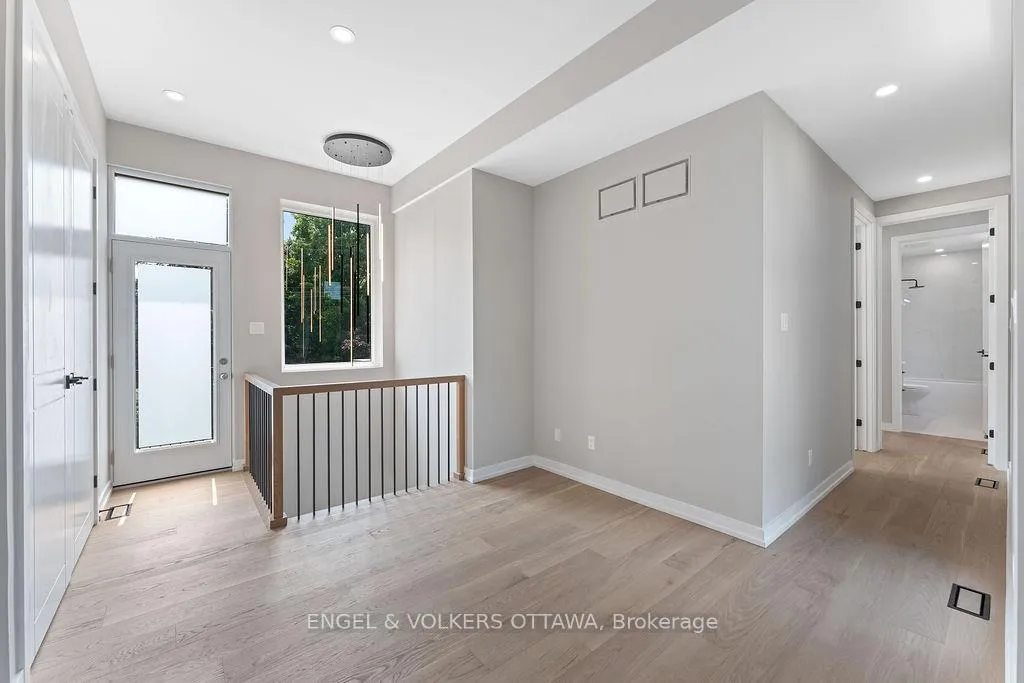 Photo 18 of 261 Dovercourt Avenue, Ottawa, Westboro/Hampton Park — HOMEH