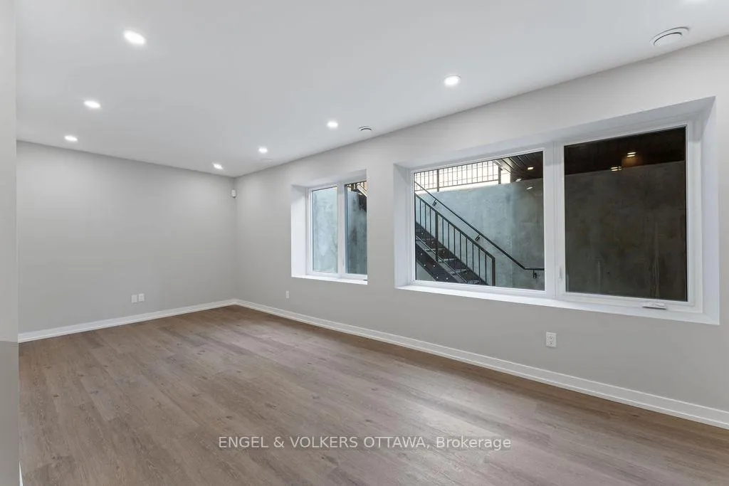 Photo 42 of 261 Dovercourt Avenue, Ottawa, Westboro/Hampton Park — HOMEH