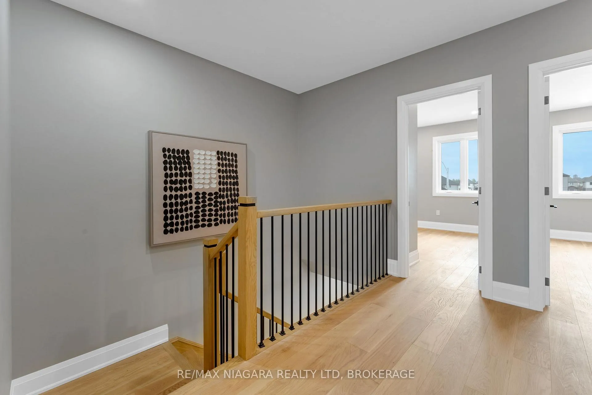 Photo 16 of 6224 Curlin Crescent, Niagara Falls, Forestview — HOMEH