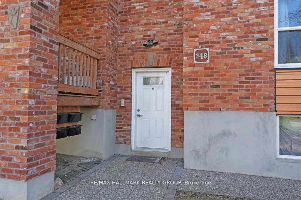 Photo 3 of 348 Stewart Street, Ottawa, Sandy Hill — HOMEH