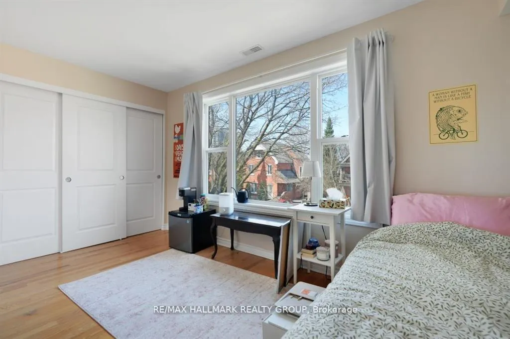 Photo 10 of 348 Stewart Street, Ottawa, Sandy Hill — HOMEH