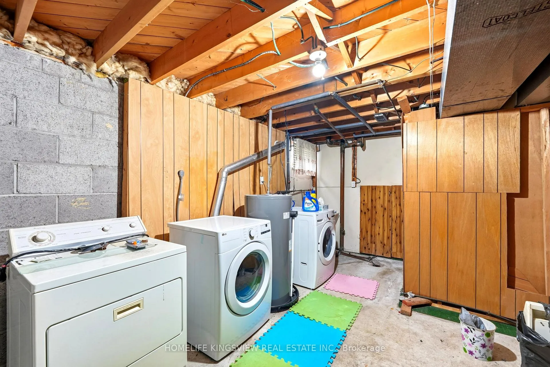 Photo 37 of 656 Athol Street E, Oshawa, Donevan — HOMEH
