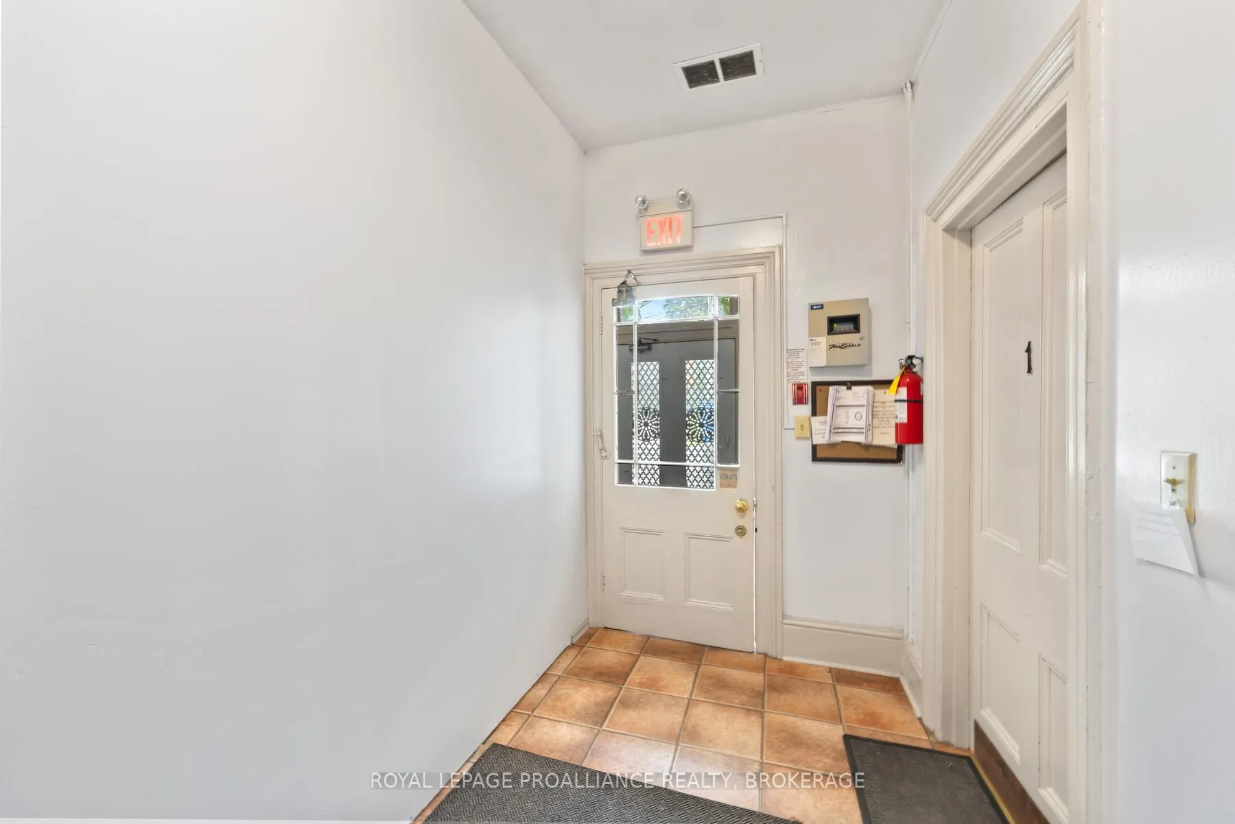 Photo 8 of 123 King Street E, Kingston, Central City East — HOMEH