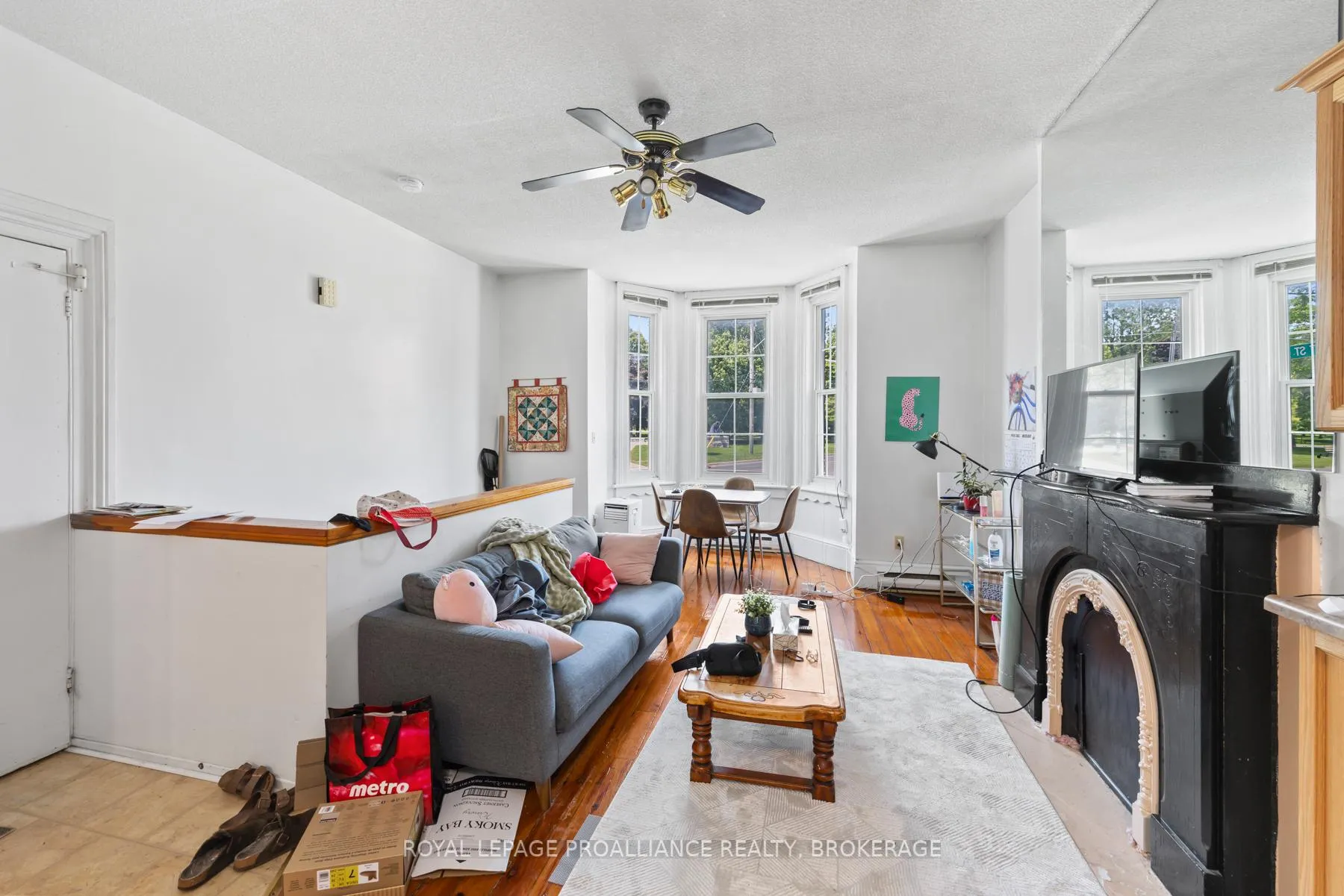 Photo 16 of 123 King Street E, Kingston, Central City East — HOMEH
