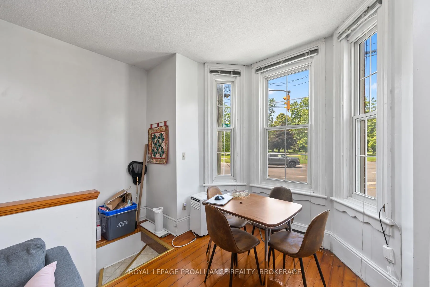 Photo 17 of 123 King Street E, Kingston, Central City East — HOMEH