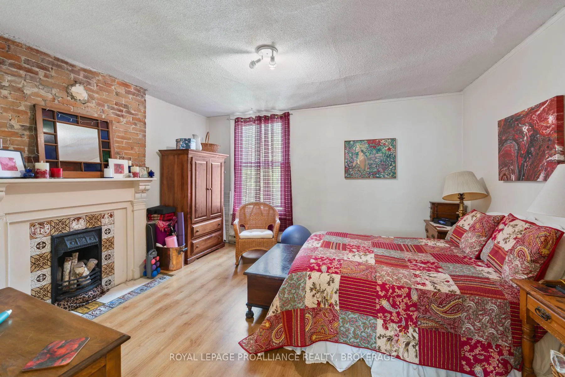 Photo 35 of 123 King Street E, Kingston, Central City East — HOMEH