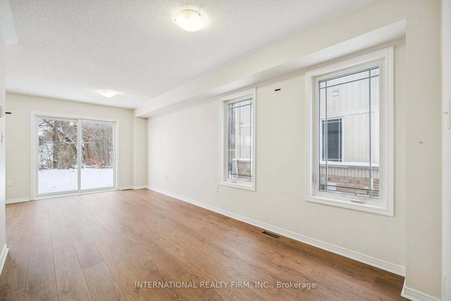 Photo 7 of 205 Diana Drive, Orillia — HOMEH