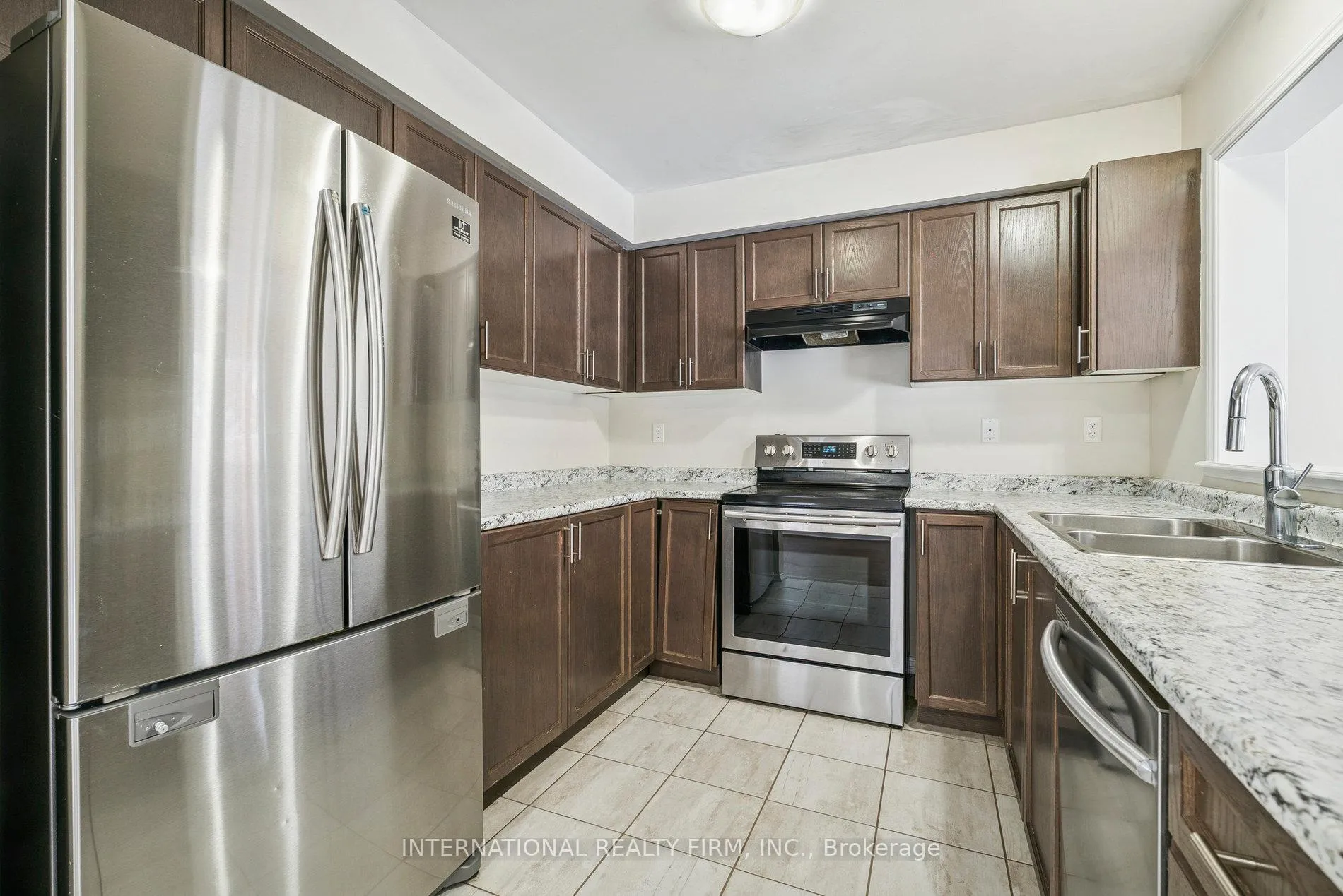 Photo 18 of 205 Diana Drive, Orillia — HOMEH