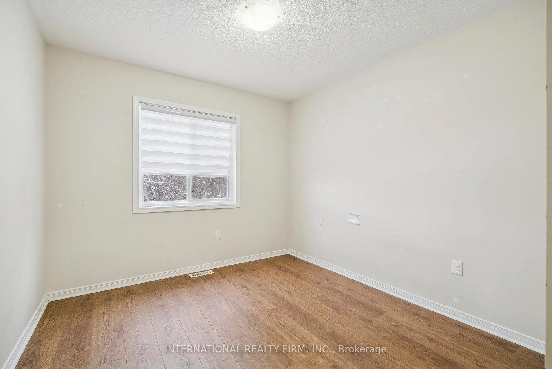 Photo 28 of 205 Diana Drive, Orillia — HOMEH
