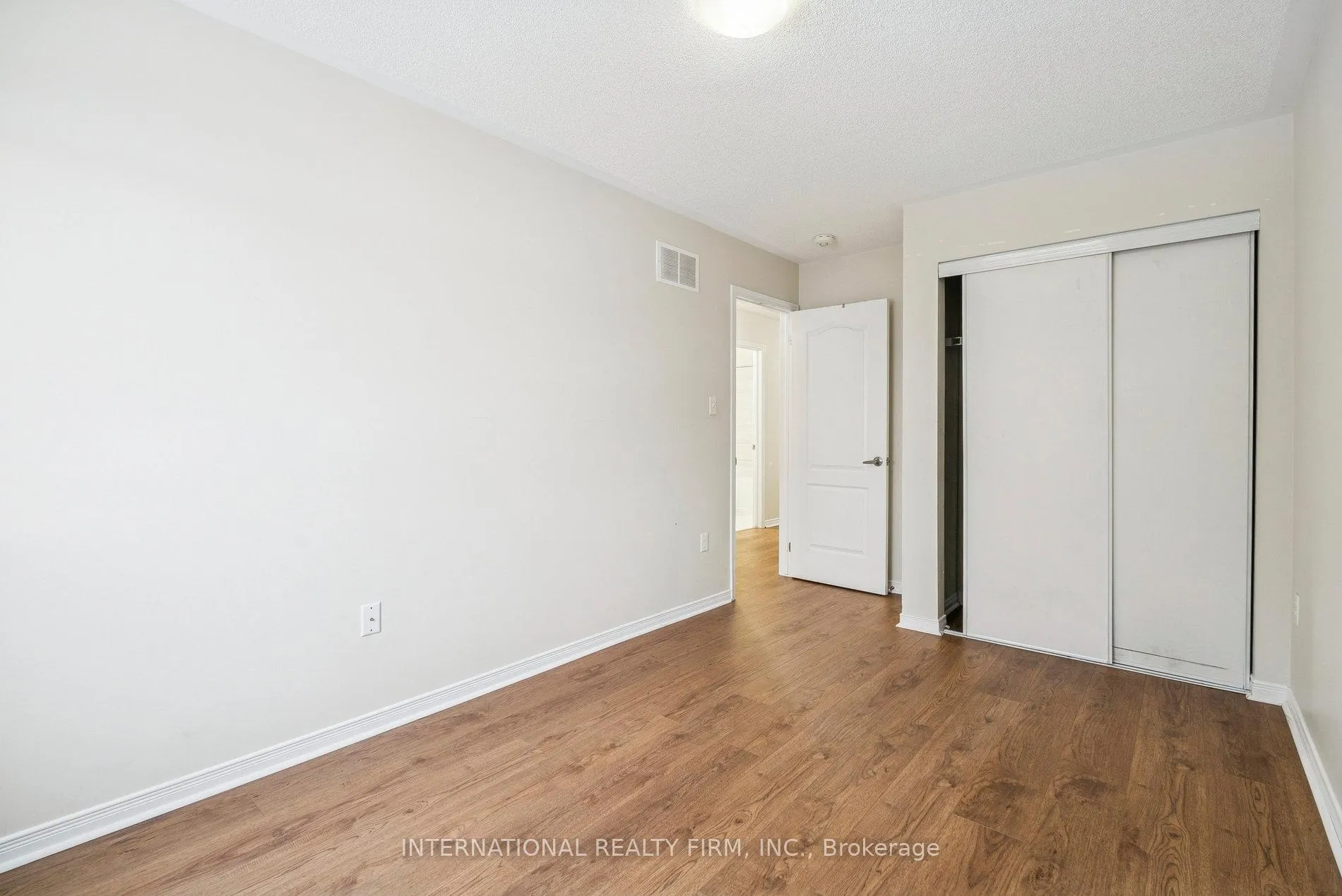 Photo 31 of 205 Diana Drive, Orillia — HOMEH