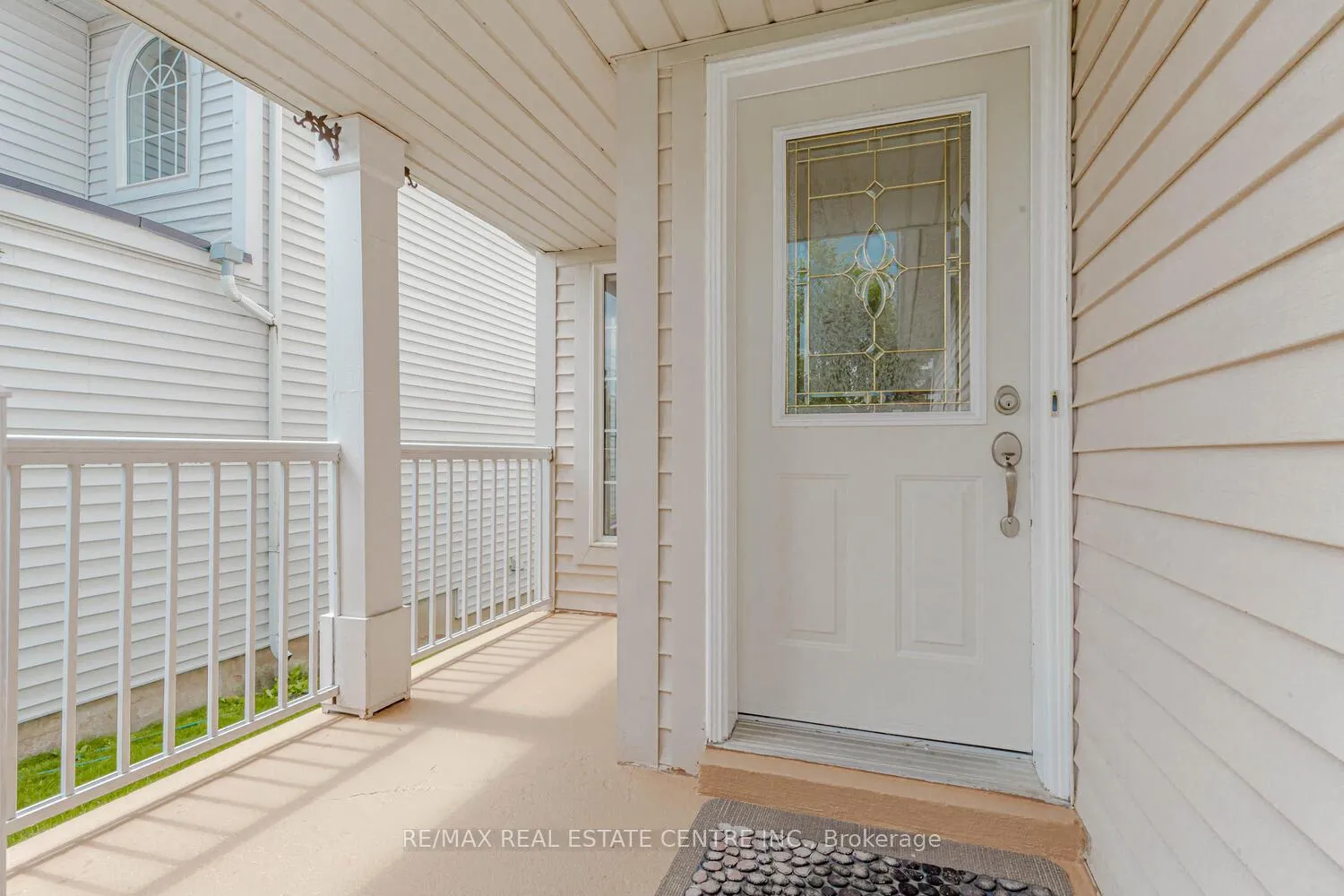 Photo 5 of 6 Porchlight Road, Brampton, Fletcher's Creek Village — HOMEH