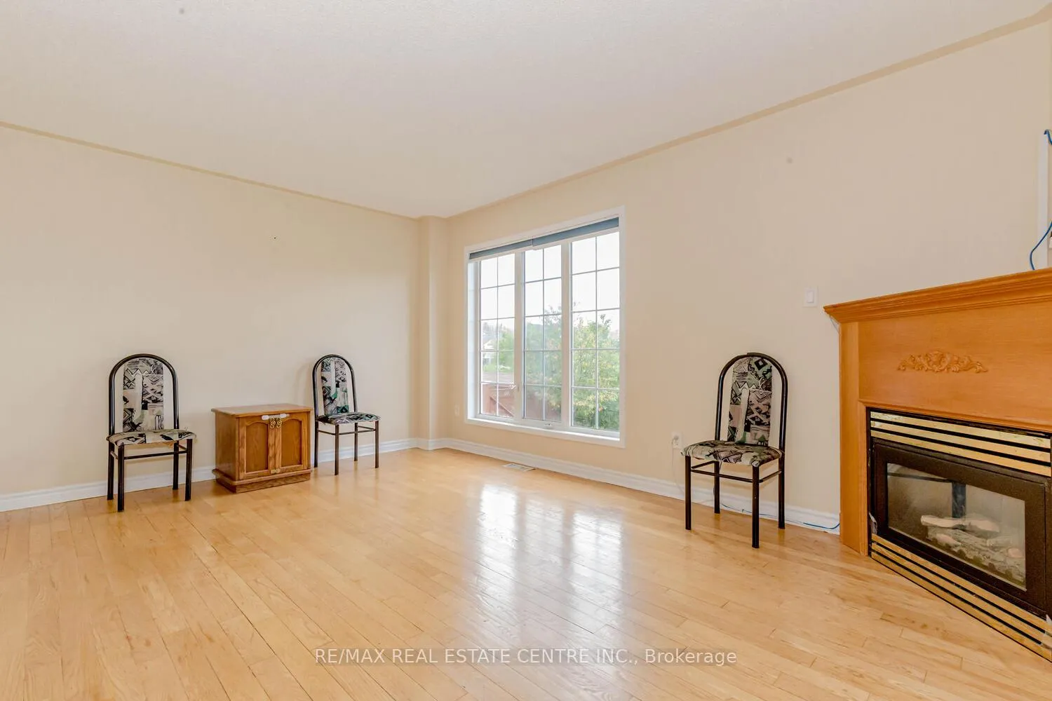 Photo 12 of 6 Porchlight Road, Brampton, Fletcher's Creek Village — HOMEH
