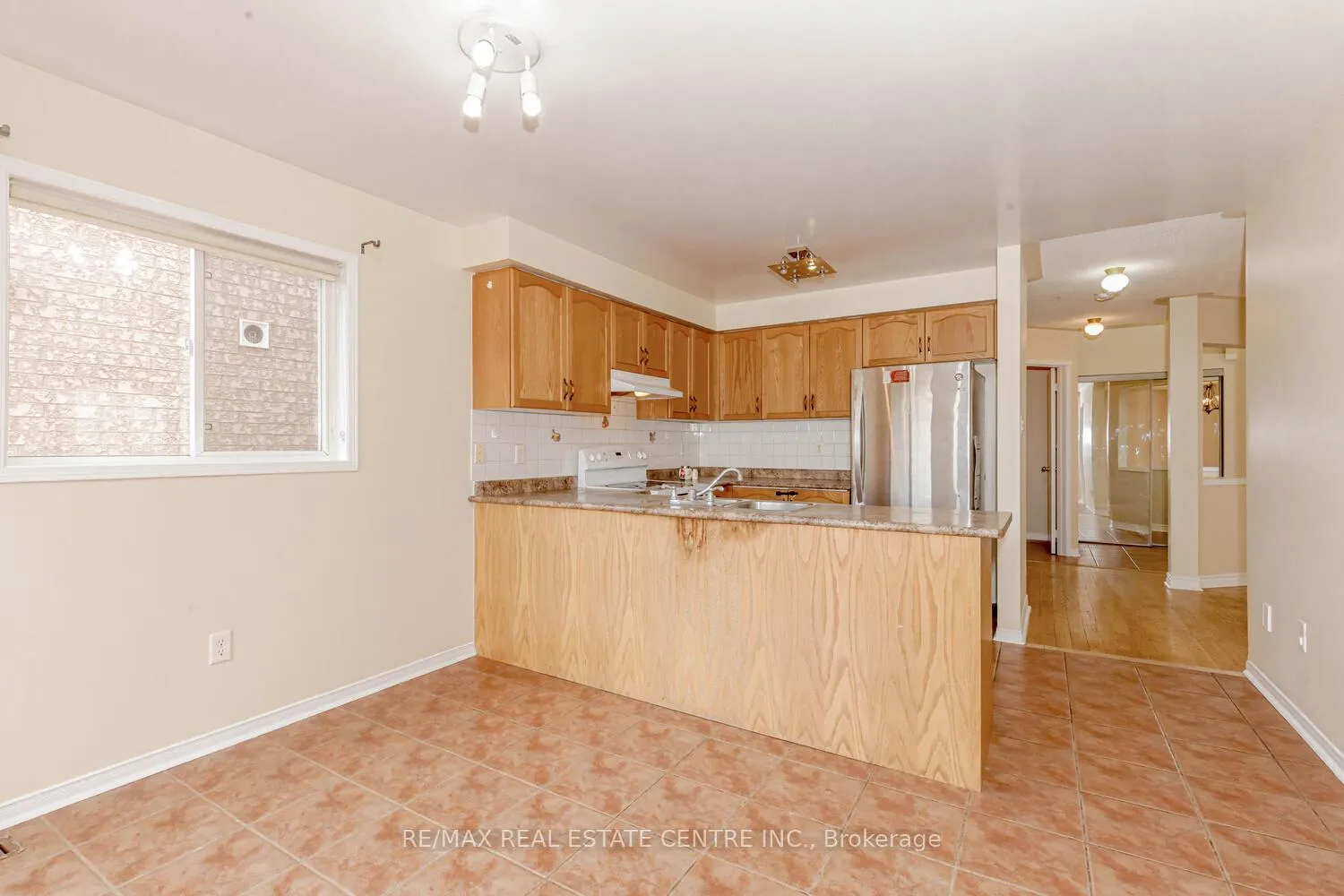 Photo 22 of 6 Porchlight Road, Brampton, Fletcher's Creek Village — HOMEH