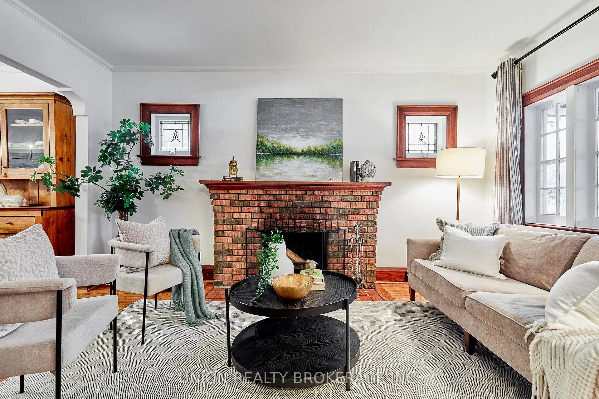 Photo 6 of 345 Kingswood Road, Toronto, The Beaches — HOMEH