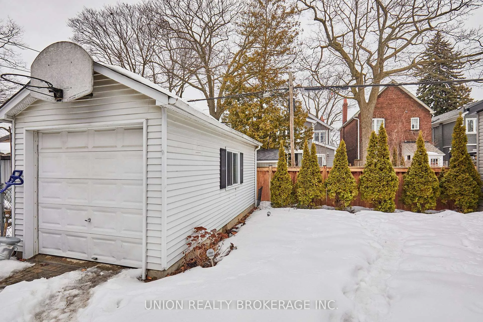 Photo 26 of 345 Kingswood Road, Toronto, The Beaches — HOMEH