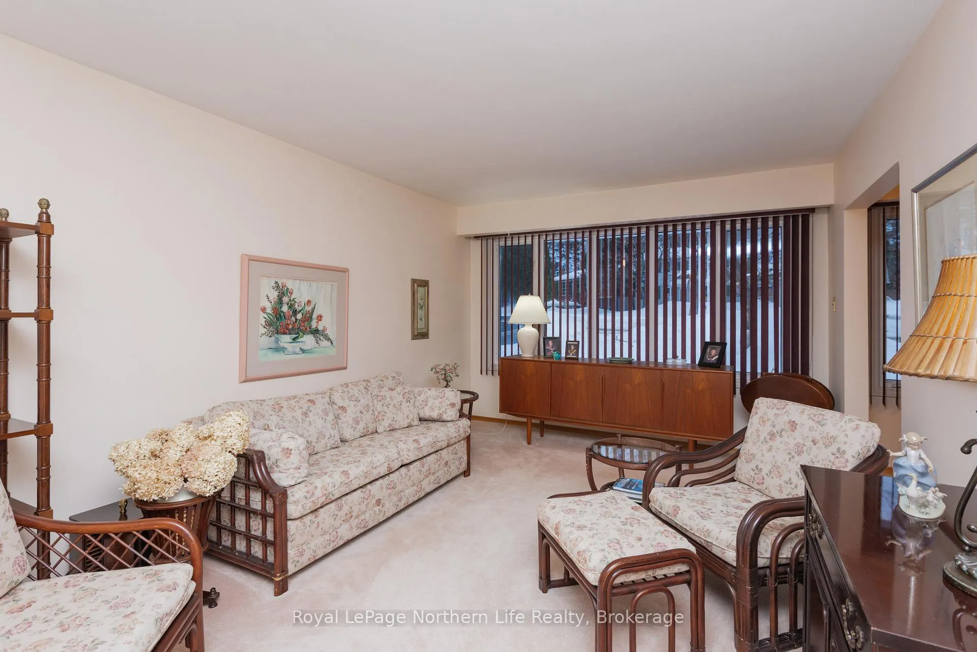 Photo 4 of 242 Richard Road, North Bay, Birchaven — HOMEH