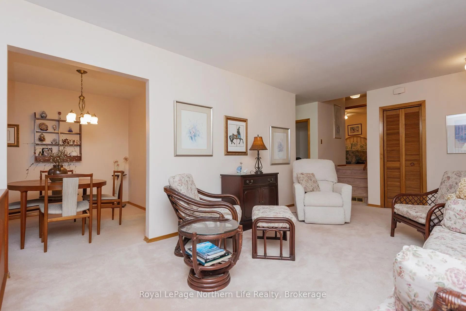 Photo 6 of 242 Richard Road, North Bay, Birchaven — HOMEH